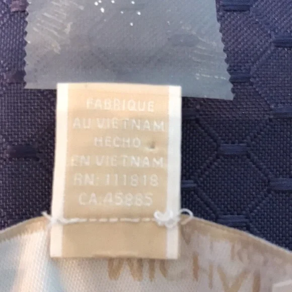 MICHAEL Michael Kors 4X Burgundy Top, Lace Sleeves - Picture 10 of 10